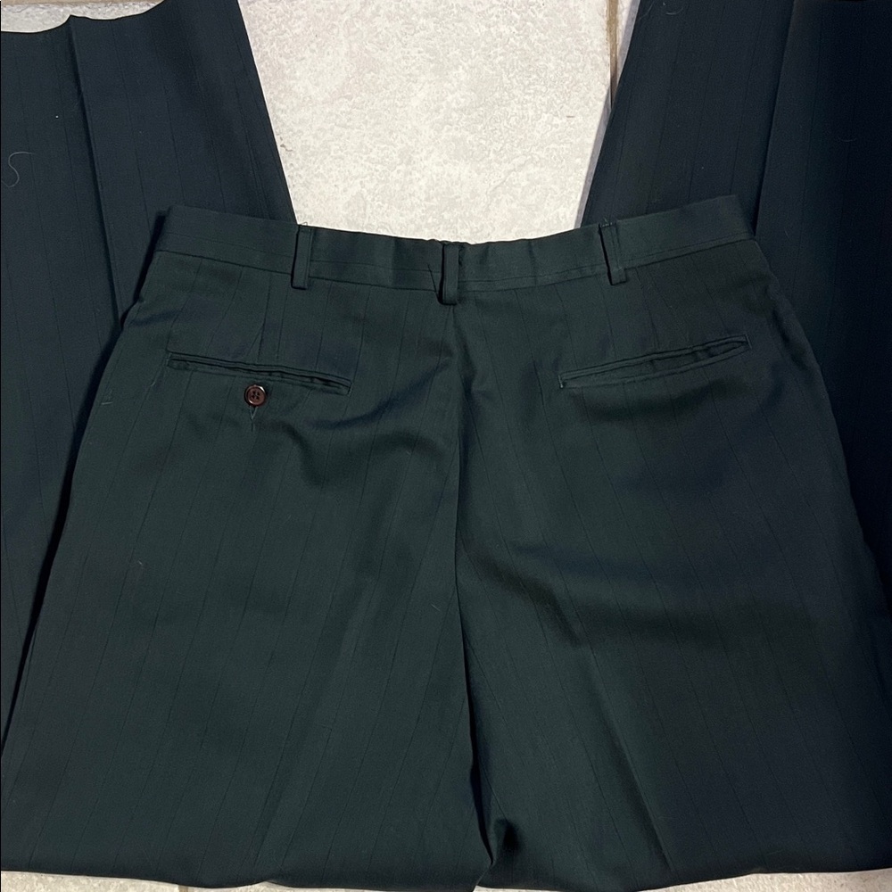 Classic Dark Green Pinstripe Suit 44R - Picture 14 of 15
